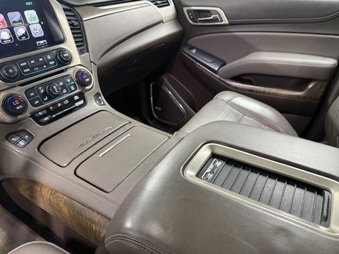 Used 2018 GMC Yukon XL Denali AWD/4WD image 25