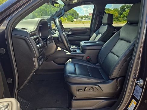 Used 2024 Chevrolet Tahoe LT AWD/4WD image 15