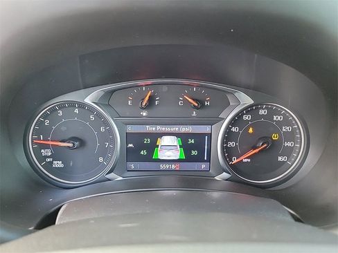 Used 2024 GMC Terrain SLT image 23