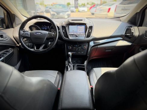 Used 2018 Ford Escape SE w/ SE Sport Appearance Package AWD/4WD image 8