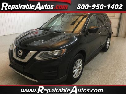 Used 2017 Nissan Rogue SV