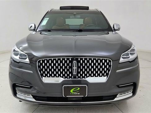 Used 2020 Lincoln Aviator Black Label w/ Dynamic Handling Package image 2