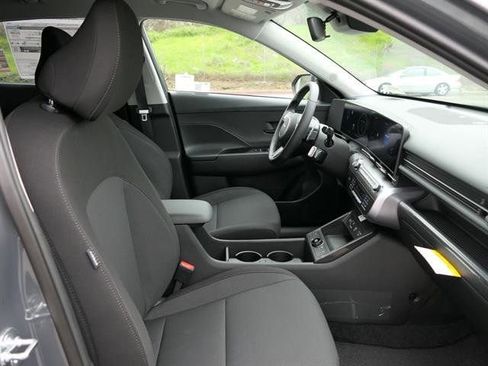 New 2025 Hyundai Kona SEL FWD image 27