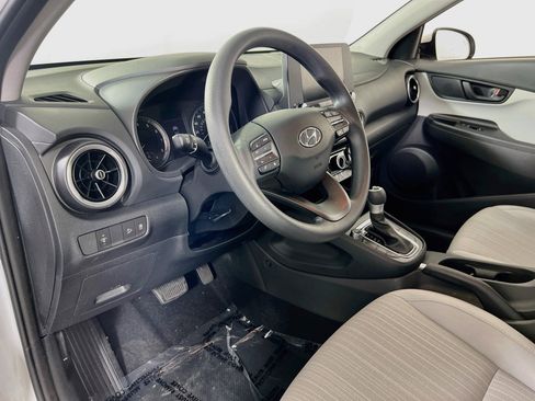 Used 2023 Hyundai Kona SEL AWD/4WD image 9