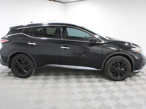Used 2018 Nissan Murano SL w/ Moonroof Package FWD image 2