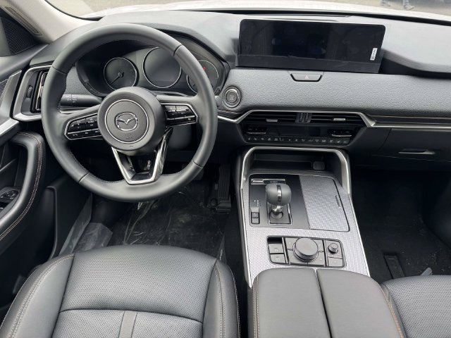 Certified 2026 MAZDA CX-90 3.3 Turbo w/ Preferred Package AWD/4WD image 3