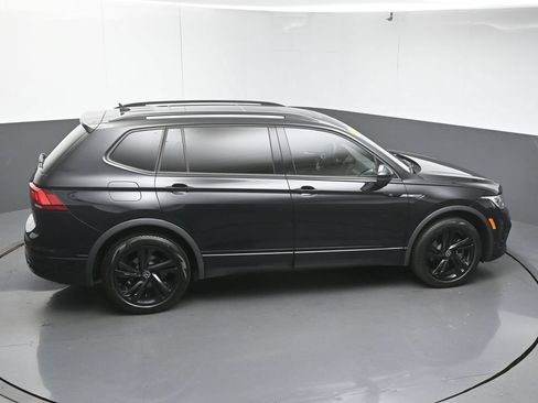 Used 2023 Volkswagen Tiguan SE R-Line FWD image 47