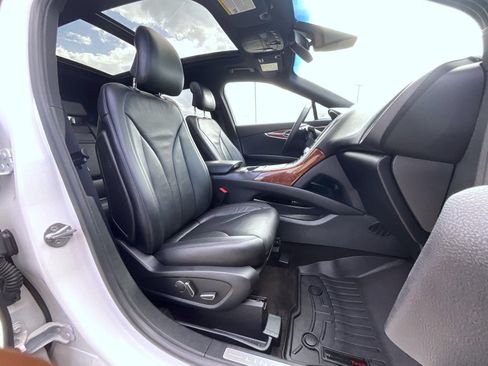 Used 2018 Lincoln MKX Reserve w/ Driver Assistance Package AWD/4WD image 16