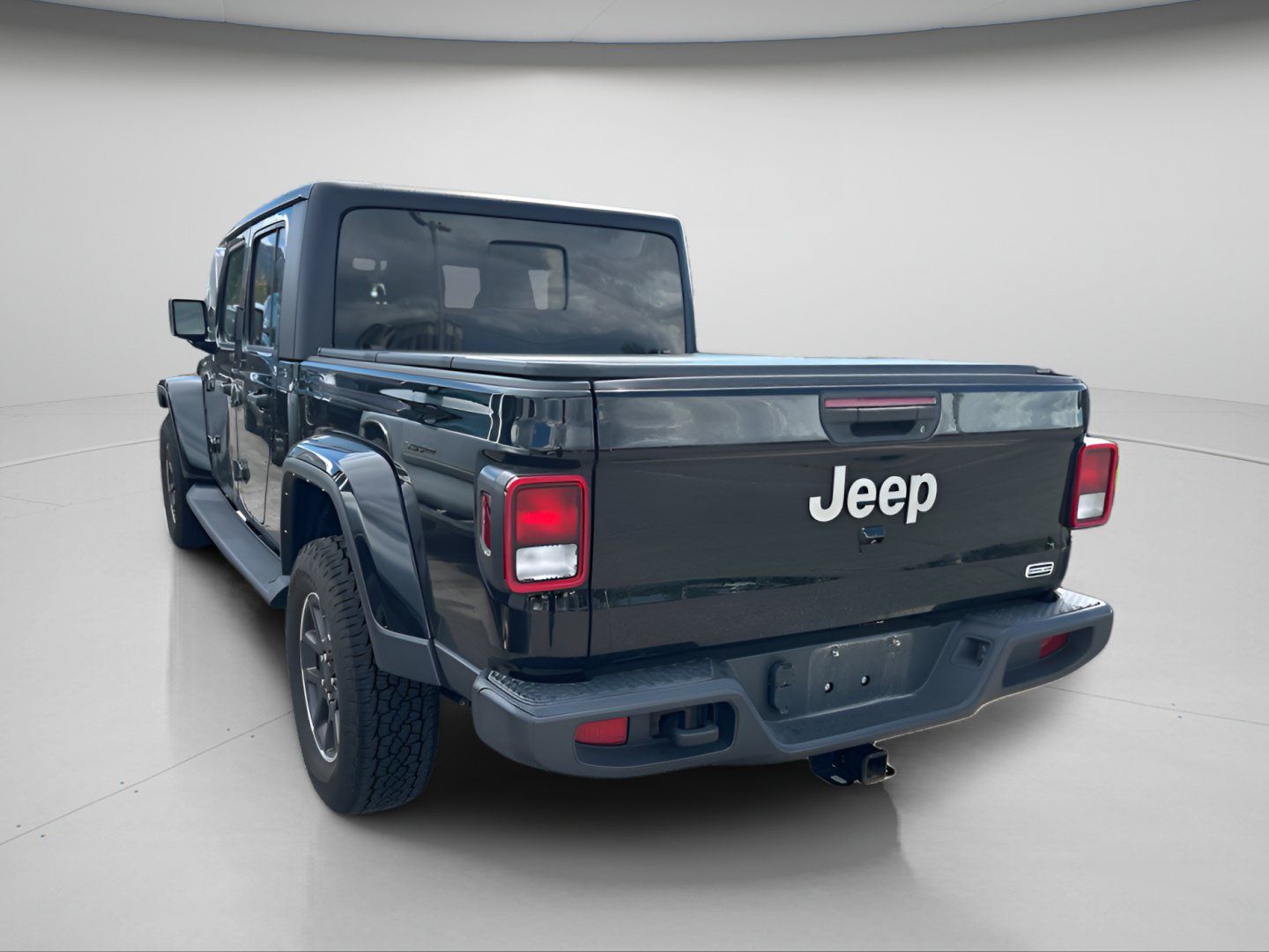 Used 2022 Jeep Gladiator Overland w/ Popular Equipment Package AWD/4WD image 8