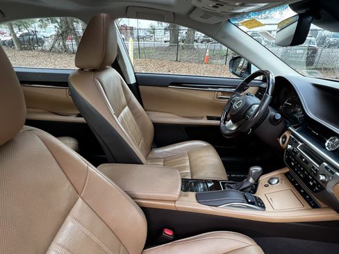Used 2017 Lexus ES 350 image 48