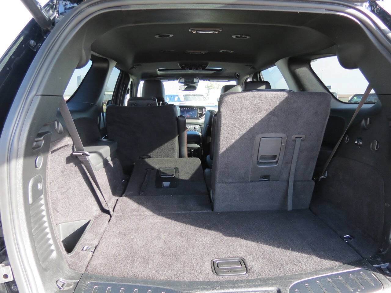 Used 2025 Dodge Durango GT AWD/4WD image 30