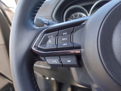 Certified 2025 MAZDA CX-5 AWD 2.5 S w/ Preferred Package image 15