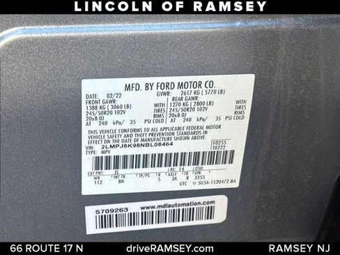 Used 2022 Lincoln Nautilus Reserve image 28