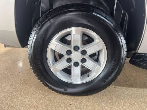 Used 2007 GMC Yukon SLT w/ SLT Preferred Equipment Group RWD image 36
