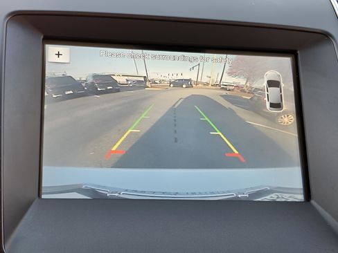 Used 2017 Ford Edge SEL w/ Equipment Group 201A FWD image 18