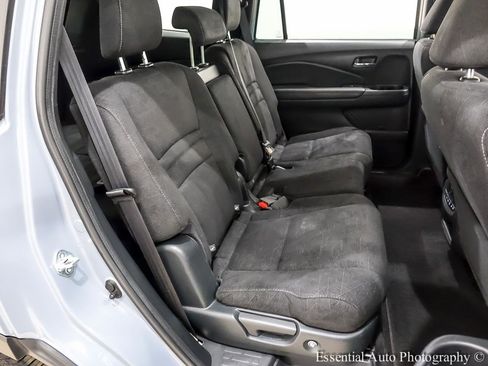 Used 2022 Honda Pilot Sport image 29