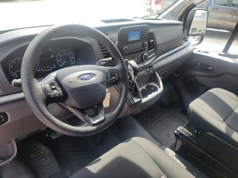 Used 2025 Ford Transit 250 Low Roof w/ Exterior Upgrade Package RWD image 13