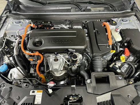 Used 2024 Honda Accord Sport image 9