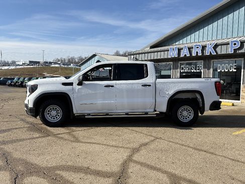 Used 2023 GMC Sierra 1500 Pro w/ Pro Value Package AWD/4WD image 2