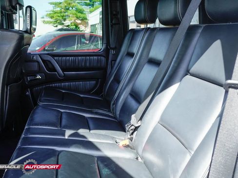 Used 2018 Mercedes-Benz G 63 AMG 4MATIC w/ Night Package image 26