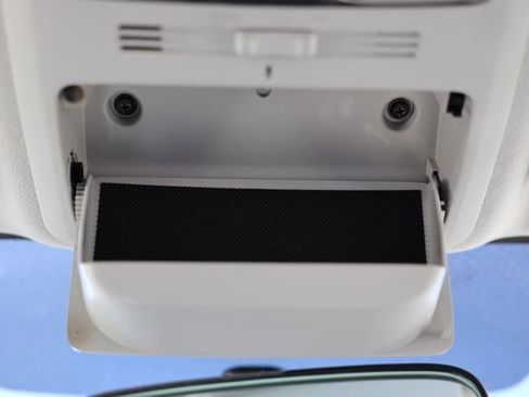 Used 2017 Subaru Forester 2.5i w/ Alloy Wheel Package image 39