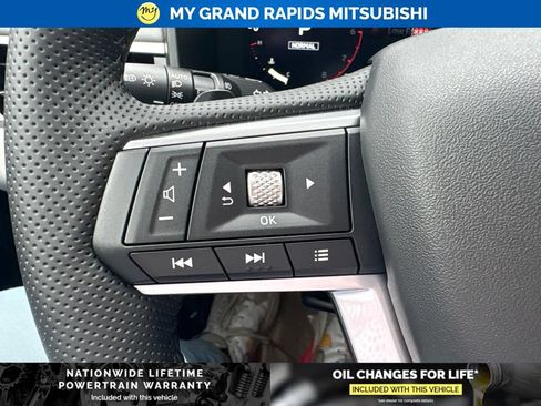 New 2026 Mitsubishi Outlander SE AWD/4WD image 27