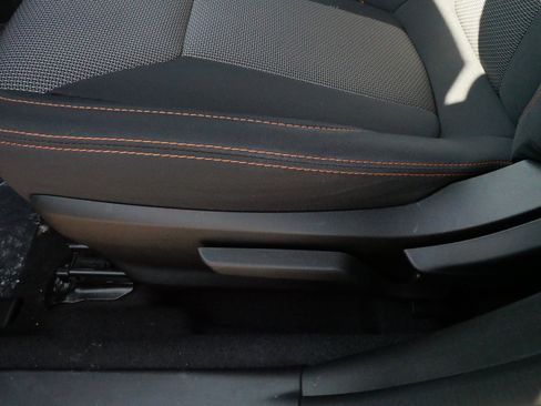 Used 2023 Subaru Crosstrek 2.0i Premium image 20