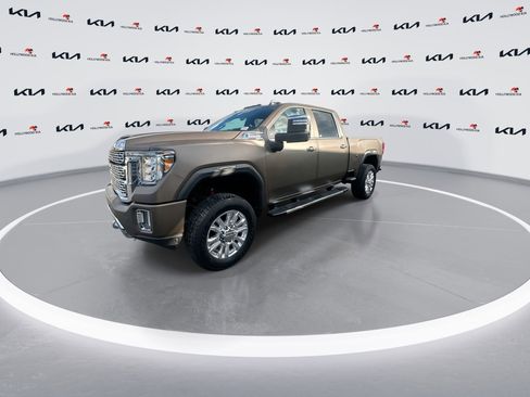 Used 2020 GMC Sierra 2500 Denali w/ Denali Ultimate Package image 4