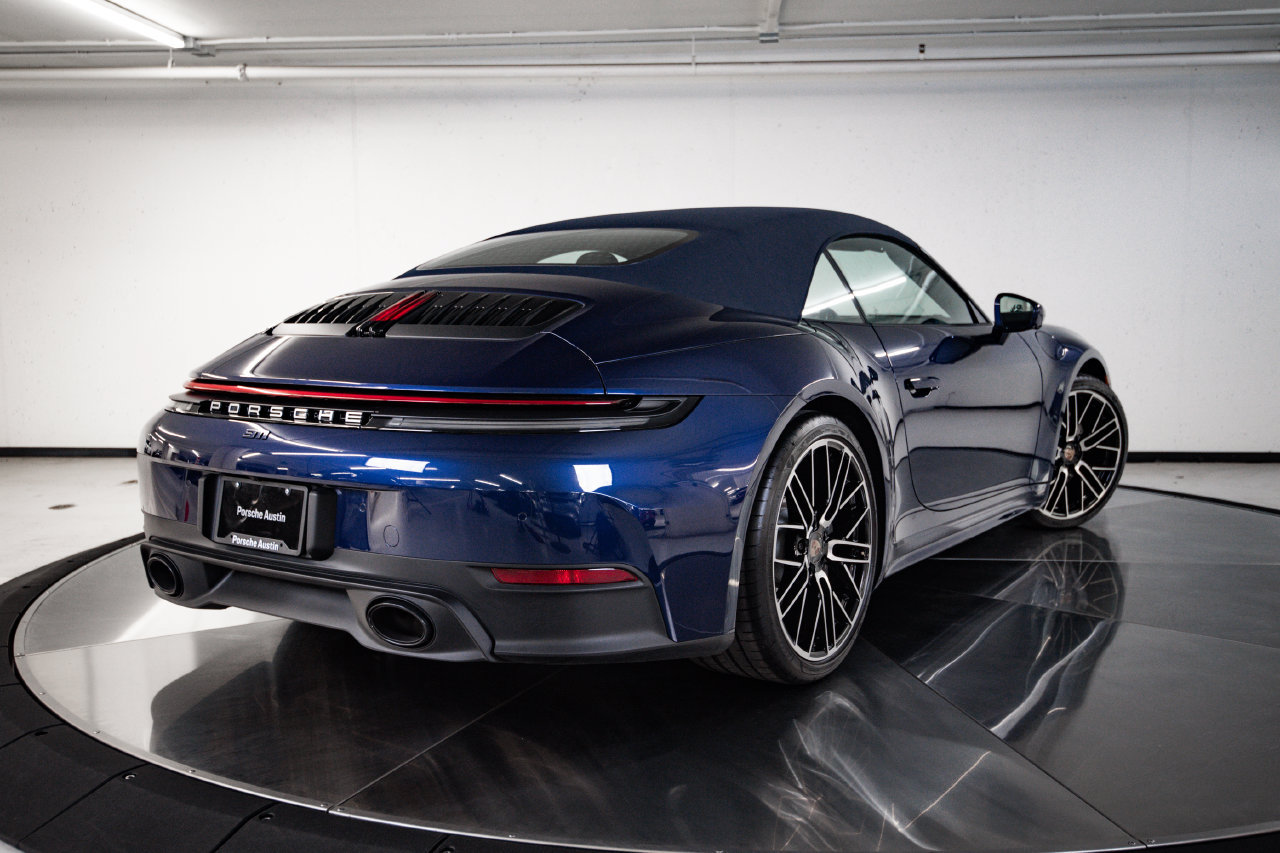 Certified 2026 Porsche 911 Carrera RWD image 7