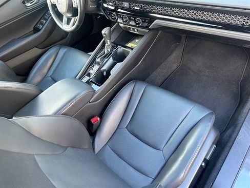 Used 2023 Honda Accord Hybrid Touring image 18