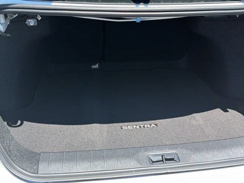 New 2026 Nissan Sentra SR w/ Floor Mat Package FWD image 13