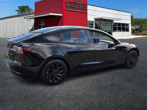 Used 2021 Tesla Model 3 Standard Range Plus image 5