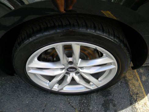 Used 2020 Audi A4 2.0T Premium AWD/4WD image 28
