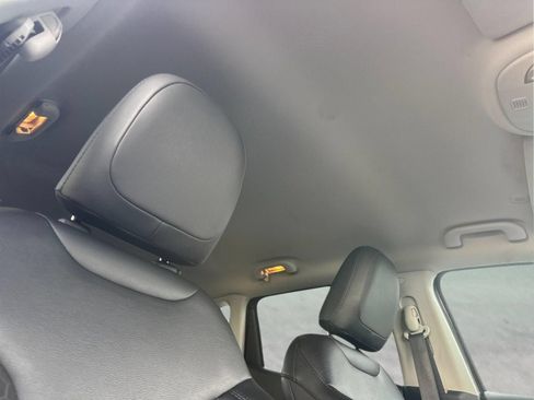 Used 2020 Jeep Compass Latitude AWD/4WD image 17