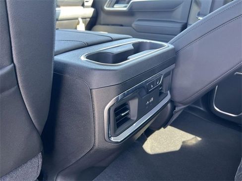 New 2026 GMC Sierra 1500 SLT w/ SLT Premium Plus Package image 29