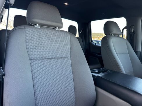 Used 2022 Ford F250 XLT w/ XLT Value Package image 15