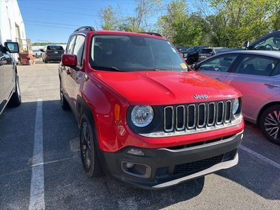 Used 2017 Jeep Renegade Latitude w/ Cold Weather Group