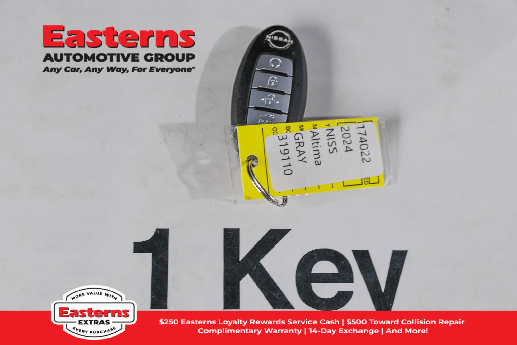 Used 2024 Nissan Altima 2.5 SV FWD image 27
