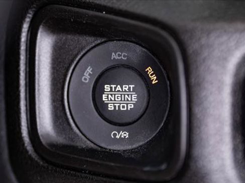 Used 2026 Jeep Gladiator Sport AWD/4WD image 50