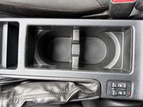 Used 2017 Subaru Crosstrek 2.0i Premium w/ Popular Package #2 image 20