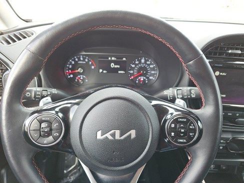Used 2022 Kia Soul Turbo image 21