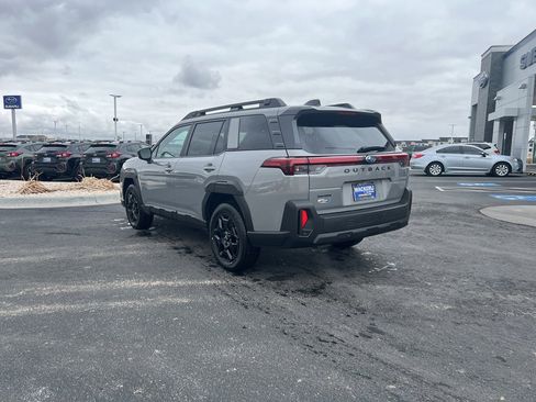 New 2026 Subaru Outback Limited image 3