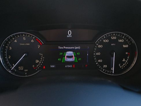 Used 2021 Cadillac XT4 Luxury FWD image 18