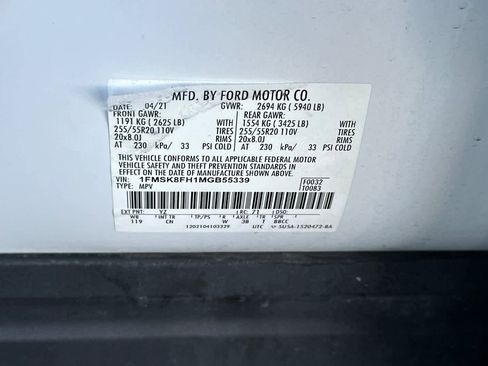Used 2021 Ford Explorer Limited w/ Equipment Group 301A image 35