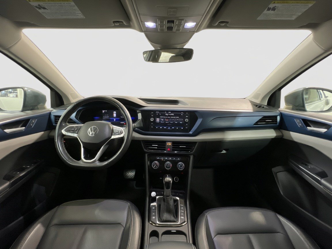 Used 2023 Volkswagen Taos SE w/ Panoramic Sunroof Package AWD/4WD image 16