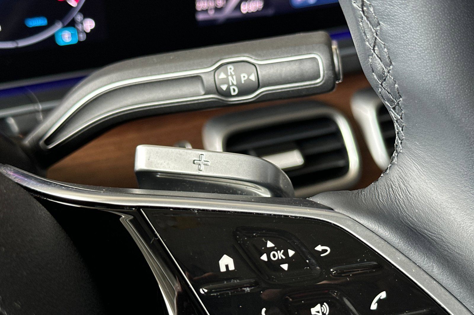 Certified 2024 Mercedes-Benz GLE 350 4MATIC image 35