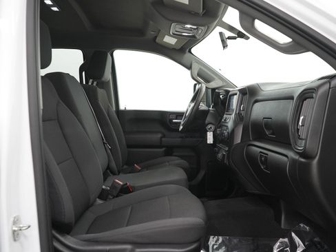 Used 2022 Chevrolet Silverado 2500 Custom w/ Gooseneck/5TH Wheel Package AWD/4WD image 13
