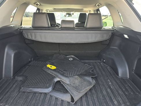 Used 2021 Toyota RAV4 XLE w/ Convenience Package AWD/4WD image 15