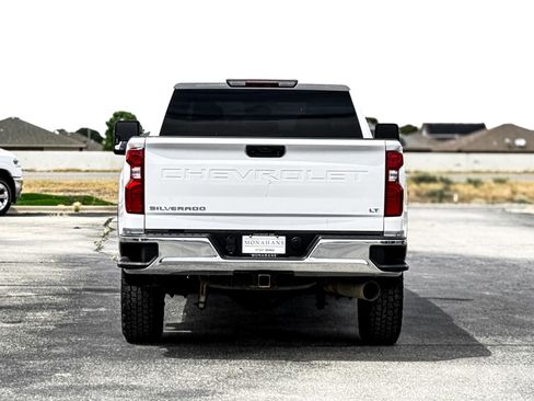 Used 2023 Chevrolet Silverado 2500 LT image 6