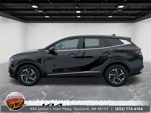Certified 2024 Kia Sportage LX image 2